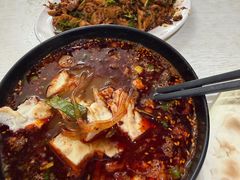 -牵人麻辣粉(粉巷店)