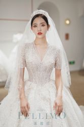 -派丽莫Pellimo原创设计婚纱品牌