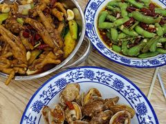 -江城燕子大排档(江汉路步行街店)