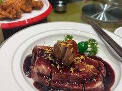 -郑猛记石岐鸽主题餐厅(长江店)