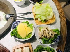-鲜潭蒸汽石锅鱼(五道口购物中心店)
