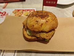-必胜客(万达广场店)