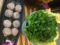 蔬菜拼盘-六少·猪肚包鸡火锅(卓悦INTOWN店)
