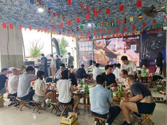 -南山特攻真人CS户外露营轰趴拓展基地