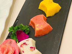 苏式小方糕-得月楼·省级非遗·传统苏帮菜(观前店)