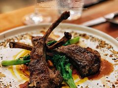 法式烤羊排-Golden Lily河内巴黎法越料理餐厅(建国西路店)