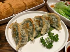 -珍宝轩海鲜火锅(碧湖大厦店)