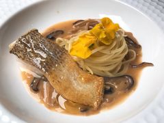 -La Mer Restaurant & Lounge