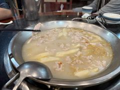 -老来福·非遗酸汤兔(凯旋路店)