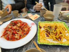 -肥肥虾庄·金牌油焖大虾(东湖欢乐谷店)