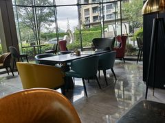 -星河吉酒店-BOND大堂吧·咖啡·简餐