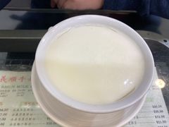 巧手姜汁炖鲜奶-义顺牛奶公司(庇利金街店)