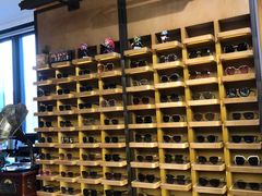 -肆兮眼镜·蔡司·徕卡战略合作店(大坪店)