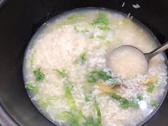 白粥-海大大蒸汽海鲜餐厅·粤菜·特色小炒(欢乐颂店)