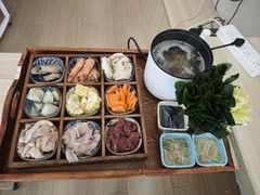 -雪梅月子中心(华侨城店)