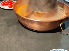 -东镇老火锅(长春路首店)