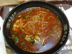 麻辣米线-魏家凉皮(梨园店)