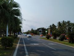 -亚龙湾亚泰商业街