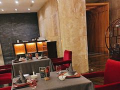 -粤尚腾香居中餐厅(首都机场希尔顿店)