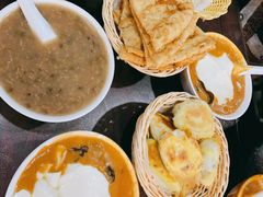 -方中山胡辣汤(蓝堡湾店)