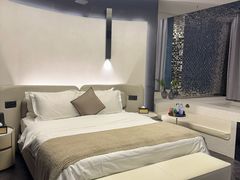 -Yolo私汤温泉设计师酒店(重庆南滨路店)