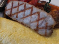 -ROAST coffee & eatery