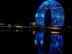 -湖州太湖旅游度假区-月亮广场