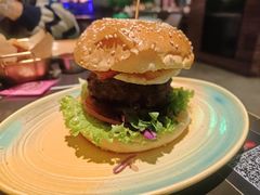 -DEEP·深美式餐吧(五棵松华熙LIVE店)