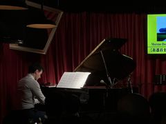 -东岸Cafe 爵士俱乐部