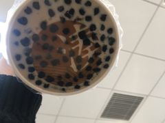 大红袍珍珠奶茶-湊湊火锅·茶憩(新中关购物中心店)