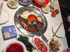 -周师兄大刀腰片火锅(解放碑总店)