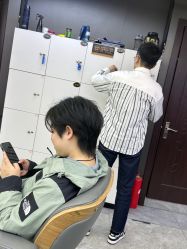 -藤野造型烫发染发