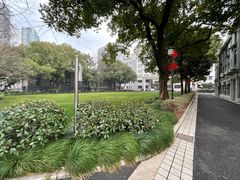 -上海市第八中学