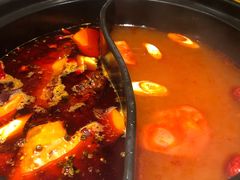 经典牛油鸳鸯锅-牛小嫩串串火锅(老国贸总店)
