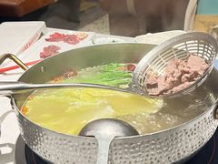 -八合里潮汕鲜牛肉火锅(上海汇智广场店)