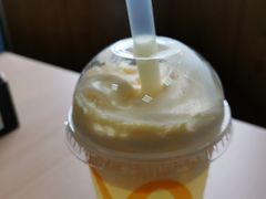 -麦当劳(轻轨曹杨路店)