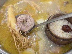 -朴小妹人参鸡汤火锅(长白山万达店)