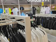 -BIGOFFS 超级折扣(仁恒伊势丹店)