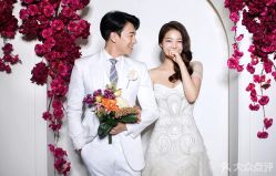 -施华洛婚纱摄影会所(范阳中路店)