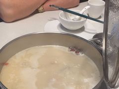 -煲王粤菜餐厅(中侨中心店)