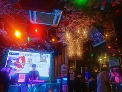 -喜鹊音乐酒馆(西街店)