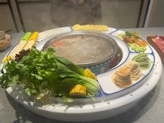 -羊来顺冰煮鲜羊 铁锅烀羊肉(中央大街店)