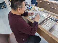 -一代眼镜·蔡司配镜(浦东大拇指广场店)