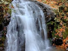 -藏龙百瀑风景区