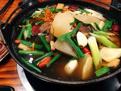 原汤牛骨煲-有家牛馆·回归中式牛排·传承温州味(滨江龙湖天街店)