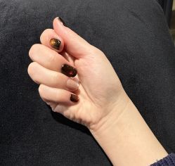 -悦指间美甲美睫