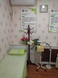 -苗医生专业祛痘祛斑.皮肤管理