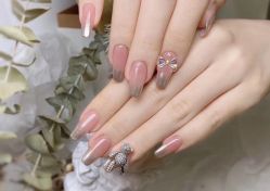 -EAST日式美甲美睫沙龙
