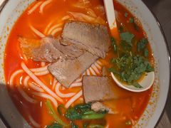 -鑫花溪牛肉米粉(凤凰街创始总店)