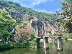 -绍兴东湖风景区